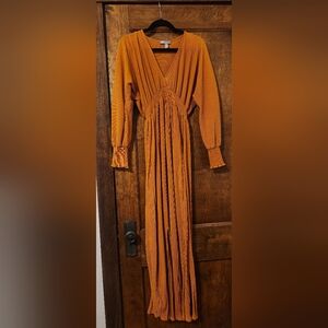 Plissé Maxi Maternity Dress with Shirred Lantern Sleeves and Waist